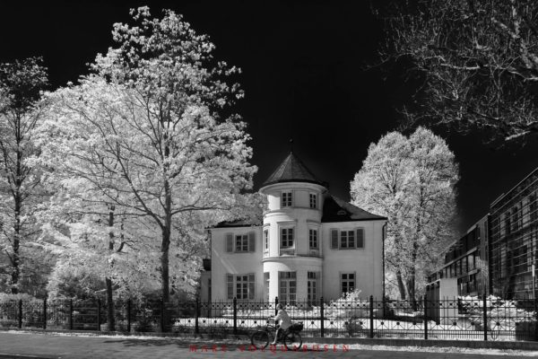 NDR Villa am Mittelweg